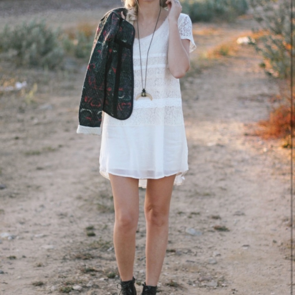Anthropologie Nightfall Tunic by Meadow Rue Sz XS